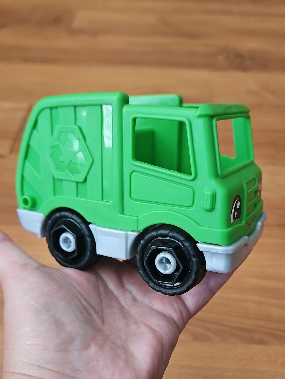 Fisher-Price Little People Recycle Truck